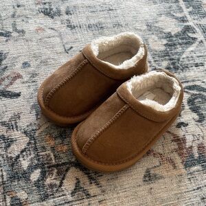Toddler slipper boots